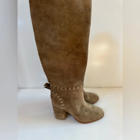 Tory Burch Contraire Block Heel Suede Boot River Rock Brown Sz 6 MSRP $525
